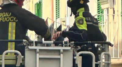 Recuperati con i Vigili del fuoco gli effetti personali degli sfollati di Via...