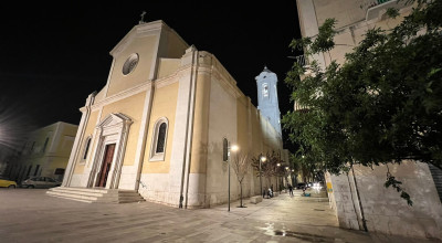 Duomo, San Pietro e Immacolata. Torri campanarie illuminate 