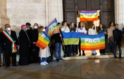 In marcia per la Pace. Tutti insieme. Molfetta risponde. Il Sindaco: Solo una...