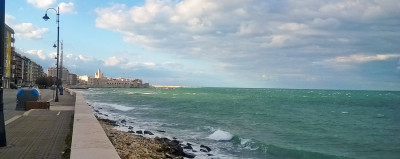 Allerta meteo, rinviata di una settimana la zona pedonale sul Lungomare