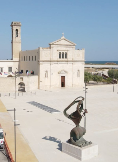 La piazza che abbraccia la Città. Venerdì 6 settembre cerimonia...