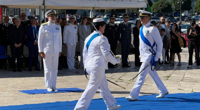 Cambio al vertice della Capitaneria di porto. Encomio al Comandante uscente G...